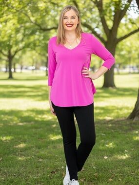 Blue Sky Bamboo 3/4 Sleeve V-Neck Top